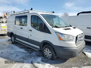 2017 Ford Transit with VIN 1FTYR1ZM8HKB29561, listed as a Copart auction lot 86120204 with Not Provided miles and Salvage Title. Bid and sale history available at DreamBid. Image 4.