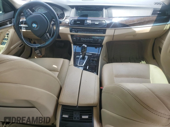 2014 BMW 5 Series 535i z VIN WBA5B1C5XED482728, wystawiony jako Copart lot #56638715 z przebiegiem 140 566 mil mil oraz Szkoda całkowita • Salvage title. Historia ofert i sprzedaży dostępna na DreamBid. Obrazek 8.