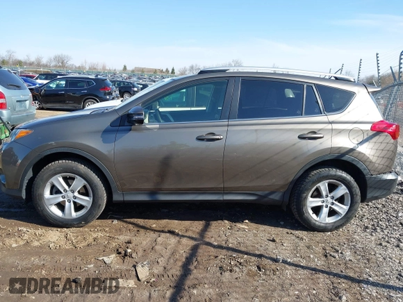 2014 Toyota RAV4 XLE with VIN JTMRFREV6ED084114, listed as a IAAI auction lot 41801049 with 140,042 mi miles and . Bid and sale history available at DreamBid. Image 14.