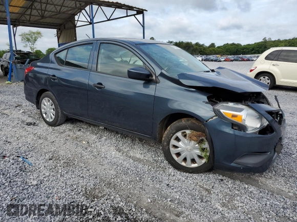 2016 Nissan Versa S with VIN 3N1CN7AP0GL885223, listed as a Copart auction lot 61551645 with 181,478 mi miles and Salvage title. Bid and sale history available at DreamBid. Image 4.