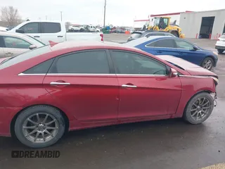 2011 Hyundai Sonata Limited with VIN 5NPEC4AB2BH256067, listed as a IAAI auction lot 41180409 with 166,349 mi miles and . Bid and sale history available at carsss.com. Image 14.