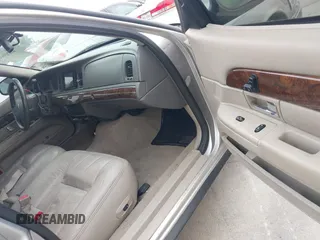 2008 Mercury Grand Marquis LS z VIN 2MEFM75V58X635416, wystawiony jako IAAI lot #42293676 z przebiegiem 118 838 mil mil oraz . Historia ofert i sprzedaży dostępna na DreamBid. Obrazek 5.