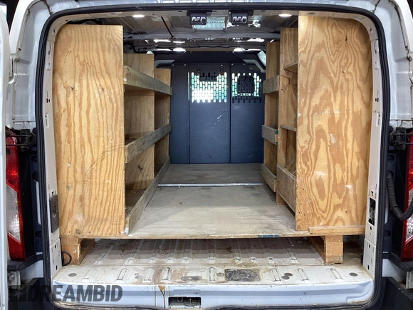 2018 Ford Transit с VIN 1FTYR1ZG4JKA34091, выставлен на аукционе IAAI как лот 42650298 с пробегом 177 181 миль миль и . История ставок и продаж доступна на DreamBid. Изображение 17.
