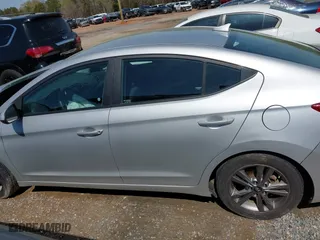 2018 Hyundai Elantra SEL with VIN 5NPD84LF2JH292787, listed as a IAAI auction lot 41899024 with 68,218 mi miles. Bid and sale history available at carsss.com. Image 14.