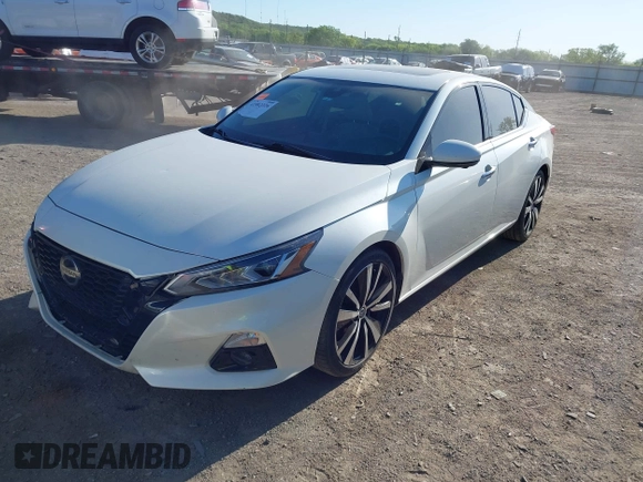 2020 Nissan Altima Platinum with VIN 1N4BL4FV3LC127019, listed as a IAAI auction lot 41982226 with 96,606 mi miles and . Bid and sale history available at carsss.com. Image 23.