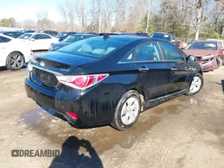 2014 Hyundai Sonata Hybrid Limited with VIN KMHEC4A46EA110201, listed as a IAAI auction lot 41427483 with 81,957 mi miles. Bid and sale history available at carsss.com. Image 4.