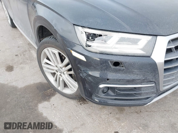 2018 Audi Q5 Prestige with VIN WA1CNAFY3J2160424, listed as a IAAI auction lot 41399936 with 97,775 mi miles. Bid and sale history available at carsss.com. Image 6.