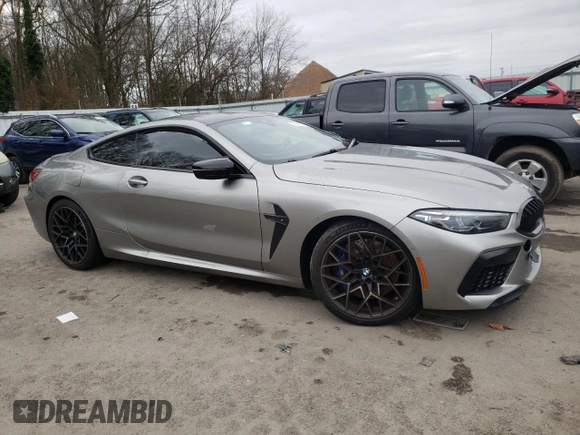 2020 BMW M8 z VIN WBSAE0C07LCD84777, wystawiony jako Copart lot #35876633 z przebiegiem Nie podano mil oraz . Historia ofert i sprzedaży dostępna na DreamBid. Obrazek 4.