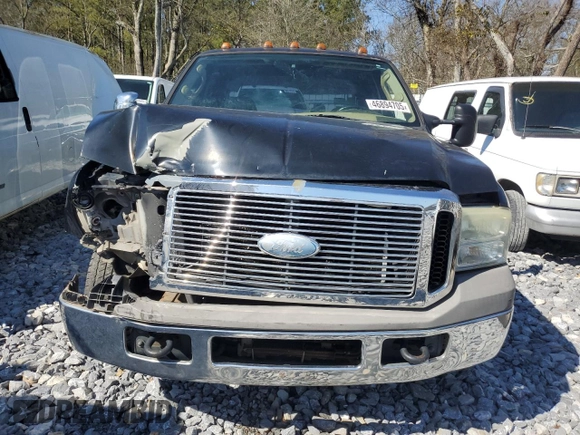 2005 Ford F-350 XL с VIN 1FTWW32P25EA98589, выставлен на аукционе Copart как лот 46894705 с пробегом 256 232 миль миль и Списание • Salvage title. История ставок и продаж доступна на DreamBid. Изображение 5.