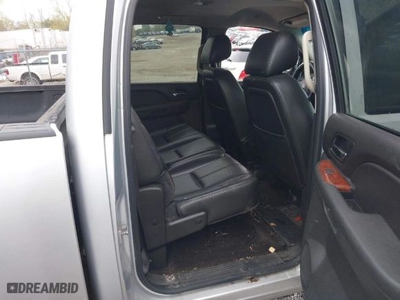 2013 GMC Sierra 1500 SLT with VIN 3GTP2WE74DG224066, listed as a IAAI auction lot 41990545 with 169,296 mi miles. Bid and sale history available at carsss.com. Image 8.