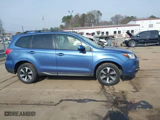 2017 Subaru Forester Premium with VIN JF2SJAEC4HH417442, listed as a IAAI auction lot 41790152 with 122,972 mi miles. Bid and sale history available at carsss.com. Image 13.