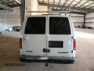 2000 Chevrolet Astro Cargo Van with VIN 1GCDM19W6YB169121, listed as a Copart auction lot 85204274 with 211,783 mi miles and Salvage Title. Bid and sale history available at carsss.com. Image 6.