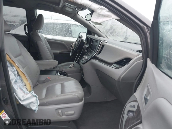 2018 Toyota Sienna XLE Auto Access Seat with VIN 5TDYZ3DC0JS917727, listed as a IAAI auction lot 41746005 with 130,565 mi miles and . Bid and sale history available at DreamBid. Image 5.