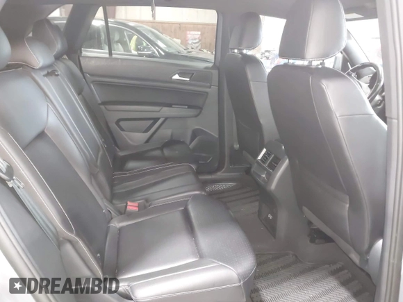 2020 Volkswagen Atlas SE with VIN 1V21E2CA5LC229605, listed as a IAAI auction lot 42431332 with 42,506 mi miles and . Bid and sale history available at DreamBid. Image 8.