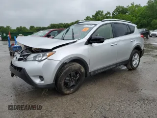 2015 Toyota RAV4 LE z VIN JTMBFREV3FD164635, wystawiony jako Copart lot #57753345 z przebiegiem 36 539 mil mil oraz Szkoda całkowita • Salvage title. Historia ofert i sprzedaży dostępna na DreamBid. Obrazek 1.