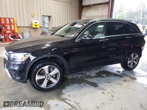 2022 Mercedes-Benz GLC 300 z VIN W1N0G8EB5NV395185, wystawiony jako Copart lot #52590045 z przebiegiem 28 791 mil mil oraz Szkoda całkowita • Salvage title. Historia ofert i sprzedaży dostępna na DreamBid. Obrazek 1.