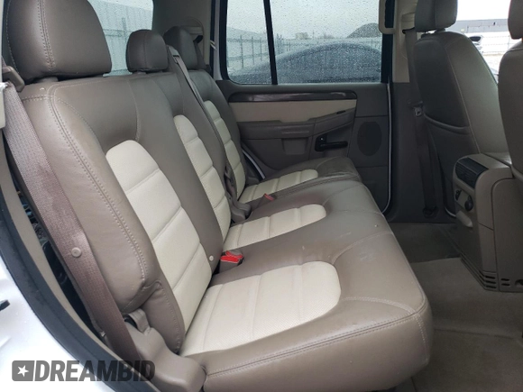 2004 Ford Explorer Eddie Bauer z VIN 1FMDU74K84UA35938, wystawiony jako Copart lot #84904194 z przebiegiem 82 976 mil mil oraz Szkoda całkowita • Salvage title. Historia ofert i sprzedaży dostępna na DreamBid. Obrazek 11.
