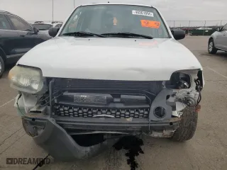 2006 Ford Escape XLT with VIN 1FMYU03166KD26308, listed as a Copart auction lot 48361895 with 0 mi miles and Salvage Title. Bid and sale history available at carsss.com. Image 5.