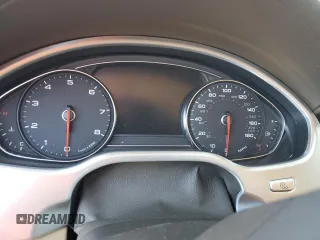 2015 Audi A8 с VIN WAUJGAFD5FN018180, выставлен на аукционе Copart как лот 87873925 с пробегом Не указан миль и Списание • Salvage title. История ставок и продаж доступна на DreamBid. Изображение 9.