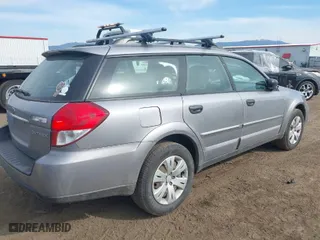 2008 Subaru Outback (Natl) with VIN 4S4BP60C587326747, listed as a IAAI auction lot 42028657 with 131,293 mi miles. Bid and sale history available at carsss.com. Image 4.