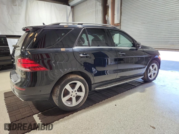 2016 Mercedes-Benz GLE 350 with VIN 4JGDA5HB5GA764041, listed as a Copart auction lot 58095915 with 37,840 mi miles and Clean title. Bid and sale history available at DreamBid. Image 3.