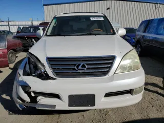 2004 Lexus GX 470 with VIN JTJBT20X440049424, listed as a Copart auction lot 83840784 with 251,606 mi miles and Salvage Title. Bid and sale history available at carsss.com. Image 5.