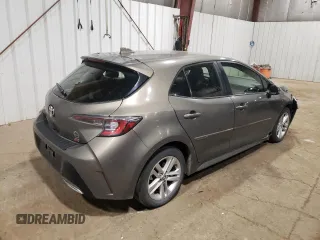 2019 Toyota Corolla Hatchback SE with VIN JTNK4RBE7K3050806, listed as a Copart auction lot 72276794 with 61,904 mi miles and Salvage Title. Bid and sale history available at carsss.com. Image 3.