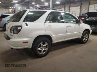 2002 Lexus RX 300 with VIN JTJHF10U320277560, listed as a Copart auction lot 84728674 with 198,399 mi miles and Salvage Title. Bid and sale history available at carsss.com. Image 3.