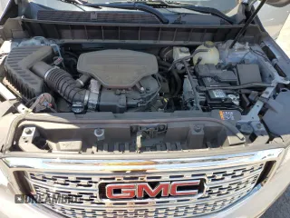 2018 GMC Acadia Denali z VIN 1GKKNXLS8JZ108156, wystawiony jako Copart lot #55960015 z przebiegiem 59 611 mil mil oraz Szkoda całkowita • Salvage title. Historia ofert i sprzedaży dostępna na DreamBid. Obrazek 12.