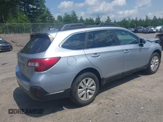 2019 Subaru Outback Premium с VIN 4S4BSAHCXK3275184, выставлен на аукционе IAAI как лот 42564174 с пробегом 163 787 миль миль и . История ставок и продаж доступна на DreamBid. Изображение 4.
