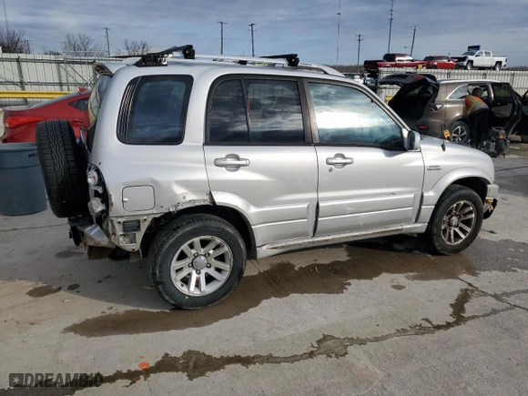 2005 Suzuki Grand Vitara LX with VIN JS3TD62V054100694, listed as a Copart auction lot 44498725 with 171,218 mi miles and Non Repairable. Bid and sale history available at carsss.com. Image 3.