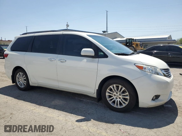 2017 Toyota Sienna XLE Auto Access Seat с VIN 5TDYZ3DC1HS860254, выставлен на аукционе Copart как лот 61962415 с пробегом 140 243 миль миль и Списание • Salvage title. История ставок и продаж доступна на DreamBid. Изображение 4.