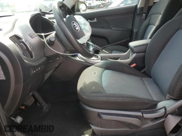 2015 Kia Sportage LX with VIN KNDPB3AC2F7727708, listed as a Copart auction lot 50307865 with 181,113 mi miles and Salvage Title. Bid and sale history available at carsss.com. Image 7.