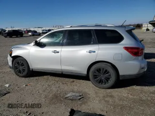 2017 Nissan Pathfinder SV with VIN 5N1DR2MM7HC667749, listed as a Copart auction lot 44380055 with 181,914 mi miles and Salvage Title. Bid and sale history available at carsss.com. Image 2.