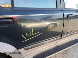1995 Ford Explorer Eddie Bauer с VIN 1FMDU34X0SUA91938, выставлен на аукционе Copart как лот 85363654 с пробегом 175 746 миль миль и Списание • Salvage title. История ставок и продаж доступна на DreamBid. Изображение 13.