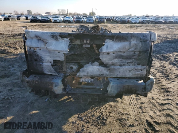 2022 Ford F-250 XL z VIN 1FT8W2BT8NED61071, wystawiony jako Copart lot #41695165 z przebiegiem Nie podano mil oraz Nie do naprawy • Non repairable. Historia ofert i sprzedaży dostępna na DreamBid. Obrazek 6.