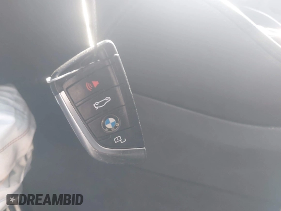 2024 BMW X4 xDrive30i с VIN 5UX33DT07R9T67833, выставлен на аукционе IAAI как лот 42574366 с пробегом Не указан миль и . История ставок и продаж доступна на DreamBid. Изображение 11.