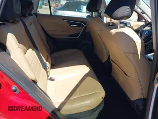 2021 Toyota RAV4 Hybrid LE with VIN 4T3B6RFV3MU047815, listed as a IAAI auction lot 41803677 with 98,992 mi miles. Bid and sale history available at carsss.com. Image 8.