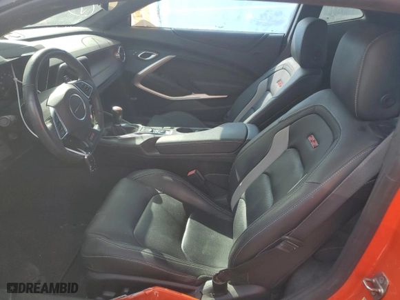 2019 Chevrolet Camaro 2SS with VIN 1G1FG1R77K0135970, listed as a Copart auction lot 86083384 with 0 mi miles and Salvage Title. Bid and sale history available at carsss.com. Image 7.