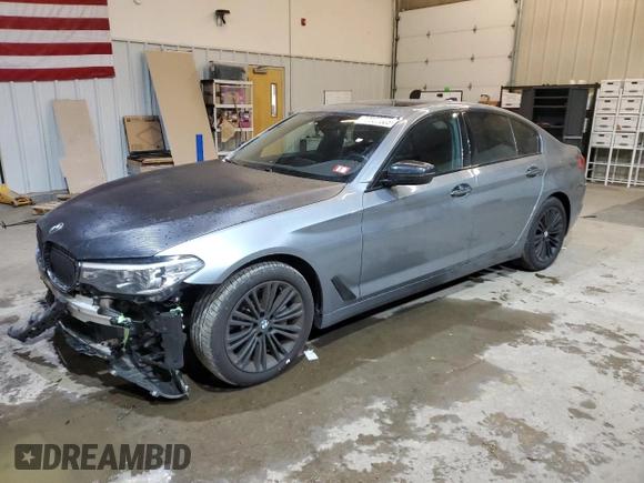 2019 BMW 5 Series 540i xDrive with VIN WBAJE7C55KWW05568, listed as a Copart auction lot 42807505 with 58,611 mi miles and Salvage Title. Bid and sale history available at carsss.com. Image 1.