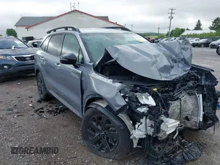 2022 Kia Sorento X-Line S with VIN 5XYRLDLC1NG085105, listed as a IAAI auction lot 42375855 with 43,182 mi miles and . Bid and sale history available at DreamBid. Image 1.