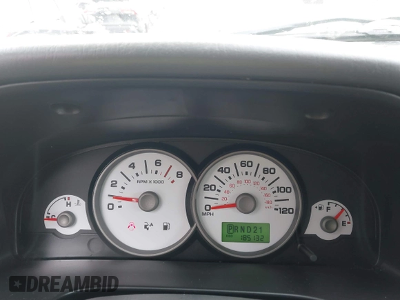 2007 Ford Escape XLT with VIN 1FMYU03197KB80133, listed as a IAAI auction lot 41084715 with 185,132 mi miles and . Bid and sale history available at DreamBid. Image 7.
