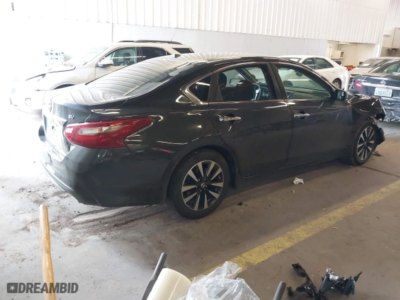 2018 Nissan Altima 2.5 SV with VIN 1N4AL3AP4JC235970, listed as a IAAI auction lot 41636924 with 78,585 mi miles. Bid and sale history available at carsss.com. Image 4.