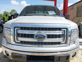 2013 Ford F-150 XL z VIN 1FTFW1CTXDKG41882, wystawiony jako IAAI lot #42680624 z przebiegiem 243 505 mil mil oraz . Historia ofert i sprzedaży dostępna na DreamBid. Obrazek 6.