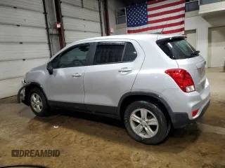 2020 Chevrolet Trax LS with VIN 3GNCJNSB5LL181097, listed as a Copart auction lot 62089465 with 75,319 mi miles and Salvage title. Bid and sale history available at DreamBid. Image 2.