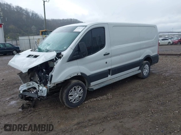 2016 Ford Transit Cargo with VIN 1FTYR1ZM8GKB37562, listed as a IAAI auction lot 41997797 with 71,452 mi miles. Bid and sale history available at carsss.com. Image 18.