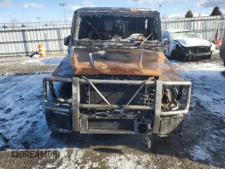 2015 Mercedes-Benz G-Class G 63 AMG with VIN WDCYC7DF2FX235723, listed as a Copart auction lot 83304194 with 0 mi miles and Salvage Title. Bid and sale history available at carsss.com. Image 5.