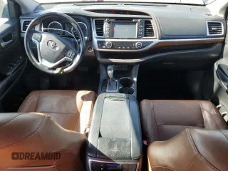 2018 Toyota Highlander Limited with VIN 5TDYZRFH0JS237385, listed as a Copart auction lot 47487395 with 73,081 mi miles and Salvage title. Bid and sale history available at DreamBid. Image 8.