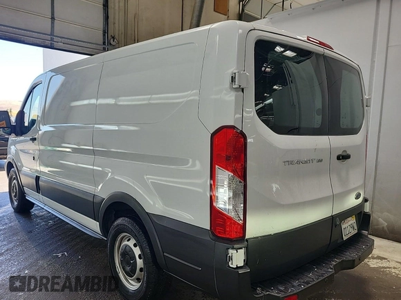 2019 Ford Transit z VIN 1FTYE1YM8KKB40189, wystawiony jako IAAI lot #42763040 z przebiegiem 193 036 mil mil oraz . Historia ofert i sprzedaży dostępna na DreamBid. Obrazek 6.
