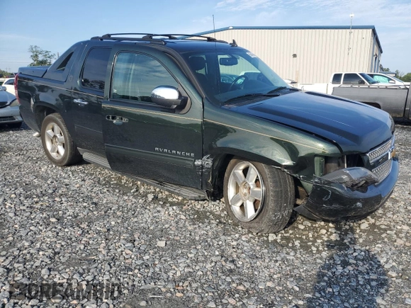 2013 Chevrolet Avalanche LS with VIN 3GNTKEE74DG307741, listed as a Copart auction lot 65405454 with 96,503 mi miles and Salvage Title. Bid and sale history available at carsss.com. Image 4.